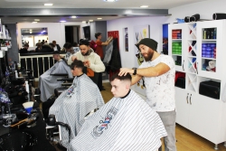 Top Class Barber Image 2
