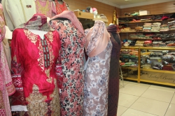 Laiba Boutique & Beauty Salon Image 5