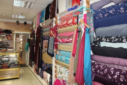 Laiba Boutique & Beauty Salon Image 2